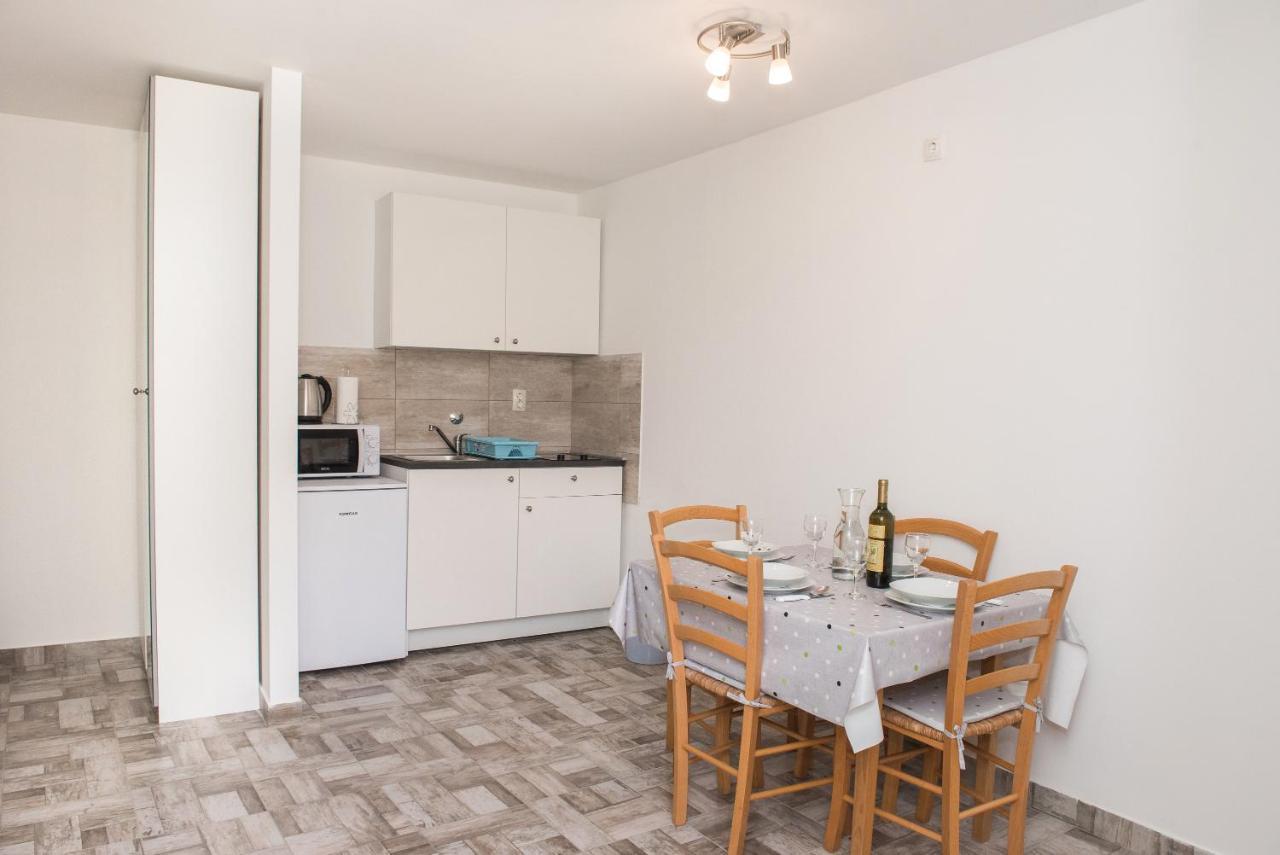 Studio Apartment Bilic Šibenik Buitenkant foto