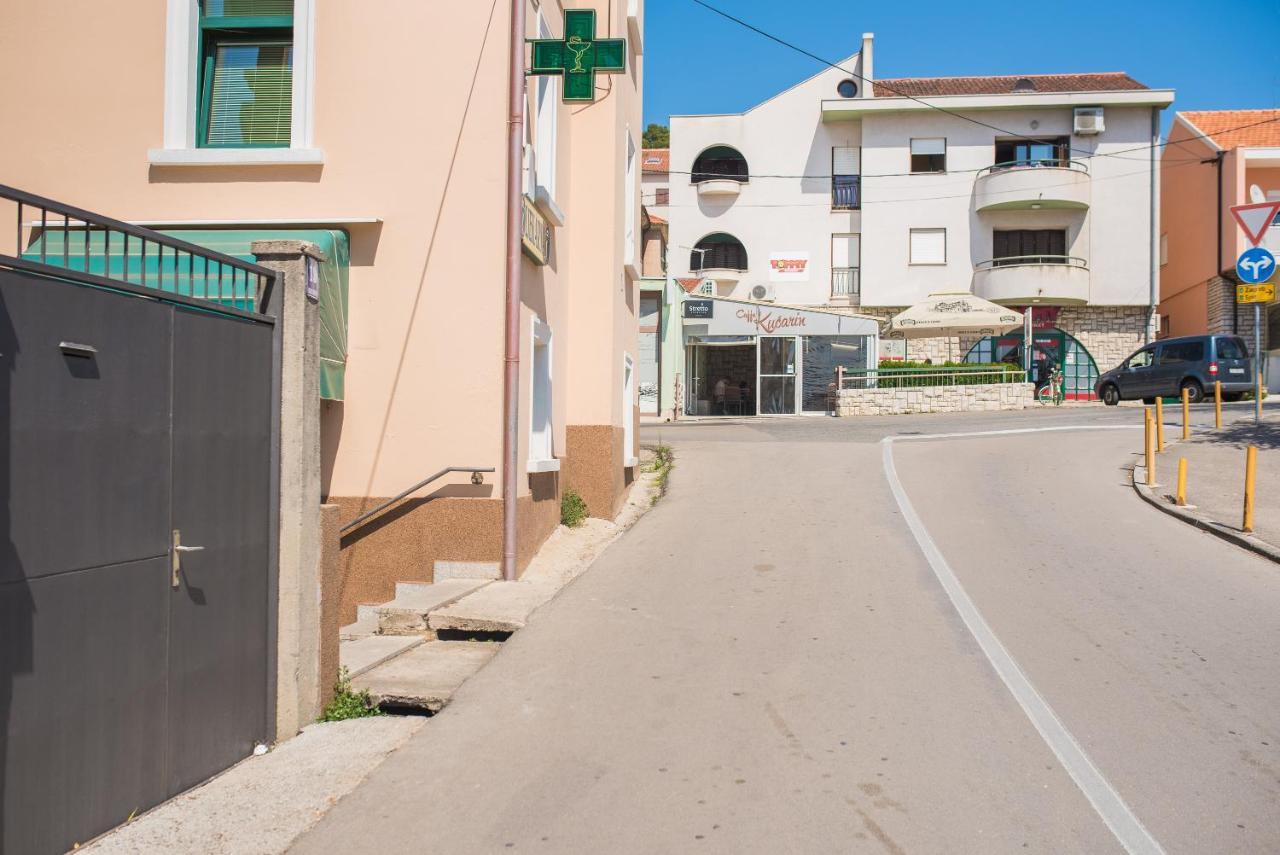 Studio Apartment Bilic Šibenik Buitenkant foto
